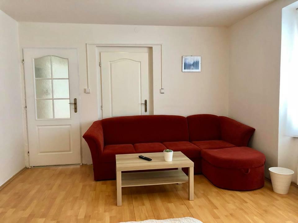 Apartament Cely Dum V Historickem Centru Loun Louny Zewnętrze zdjęcie